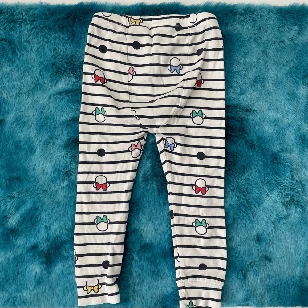Baby Gap x Disney Toddler Girl Long Sleeve Pajama Set Size 2 years
